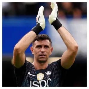 EPL: ‘A win is a win’ – Emi Martinez reacts after conceding 3 goals in Chelsea win over Brighton