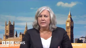 Transport secretary quizzed on bus fare change