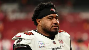 Buccaneers DT Vita Vea Requests Trade Following Stalled Extension Talks