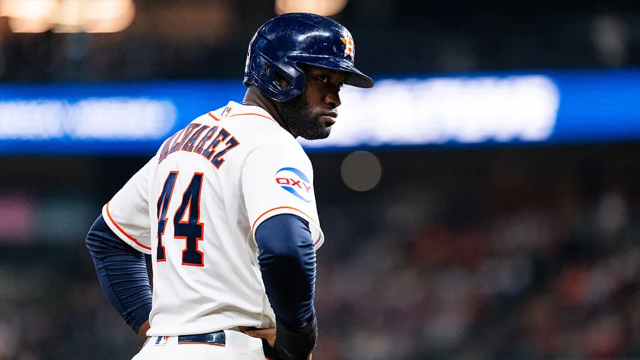 2026 MLB Odds: Will Yordan Alvarez Win The Triple Crown?