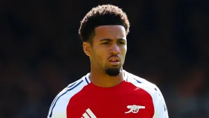 Transfer: Romano reveals implications of Arsenal recalling Nwaneri from Dortmund