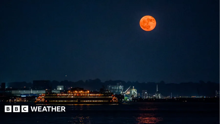 Full Strawberry Moon set to light up night sky