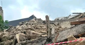 Contractor goes into hiding as 3-storey building collapses in Abia