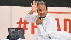 Indian activist on hunger strike at 'cockroach' protest loses 8.2kg