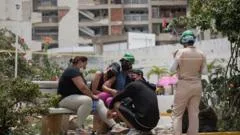 Anger directed at Venezuela's official response to earthquake recovery