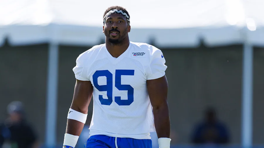 2026 NFL Defensive Player of the Year Odds: Myles Garrett Favored To Repeat
