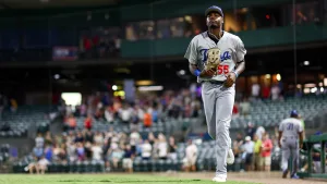 Dodgers Reportedly Call Up Top Prospect Josue De Paula