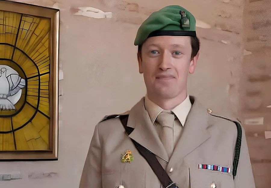UK names British intelligence officer who died in Ukraine