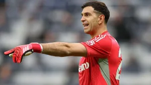 Transfer: Argentina goalkeeper Emiliano Martinez wants to leave Aston Villa – Spaletti