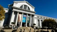 Trump orders Smithsonian to post warnings about 'inaccurate' US history