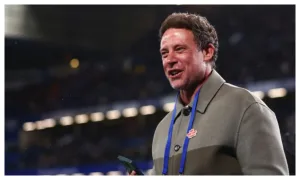 Transfer: Wayne Bridge questions Chelsea’s decision to sign Henderson over Alex Scott