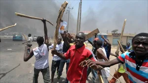 Youths clash with thugs over Tinubu campaign at Independence Day festival in Abuja [VIDEO]