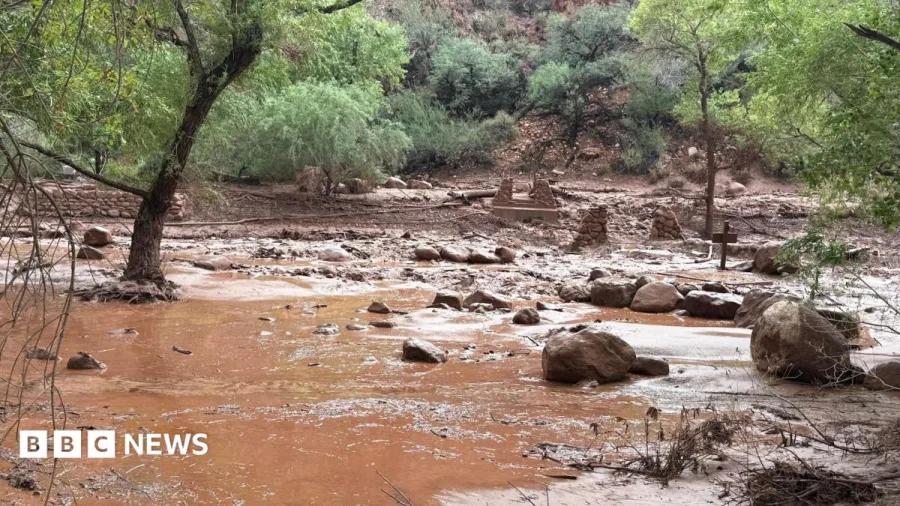 One still missing after Grand Canyon floods kill two and prompts rescue efforts